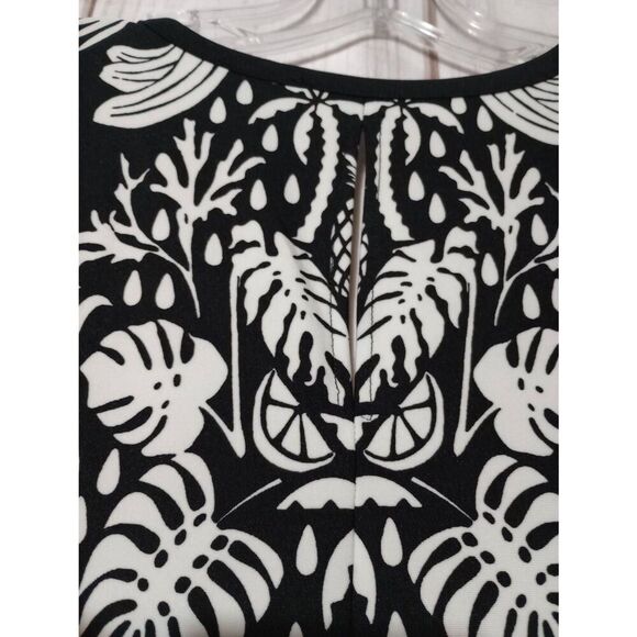 Halogen Shirt Ladies Medium Black White Sleeveless Tropical - Picture 5 of 9
